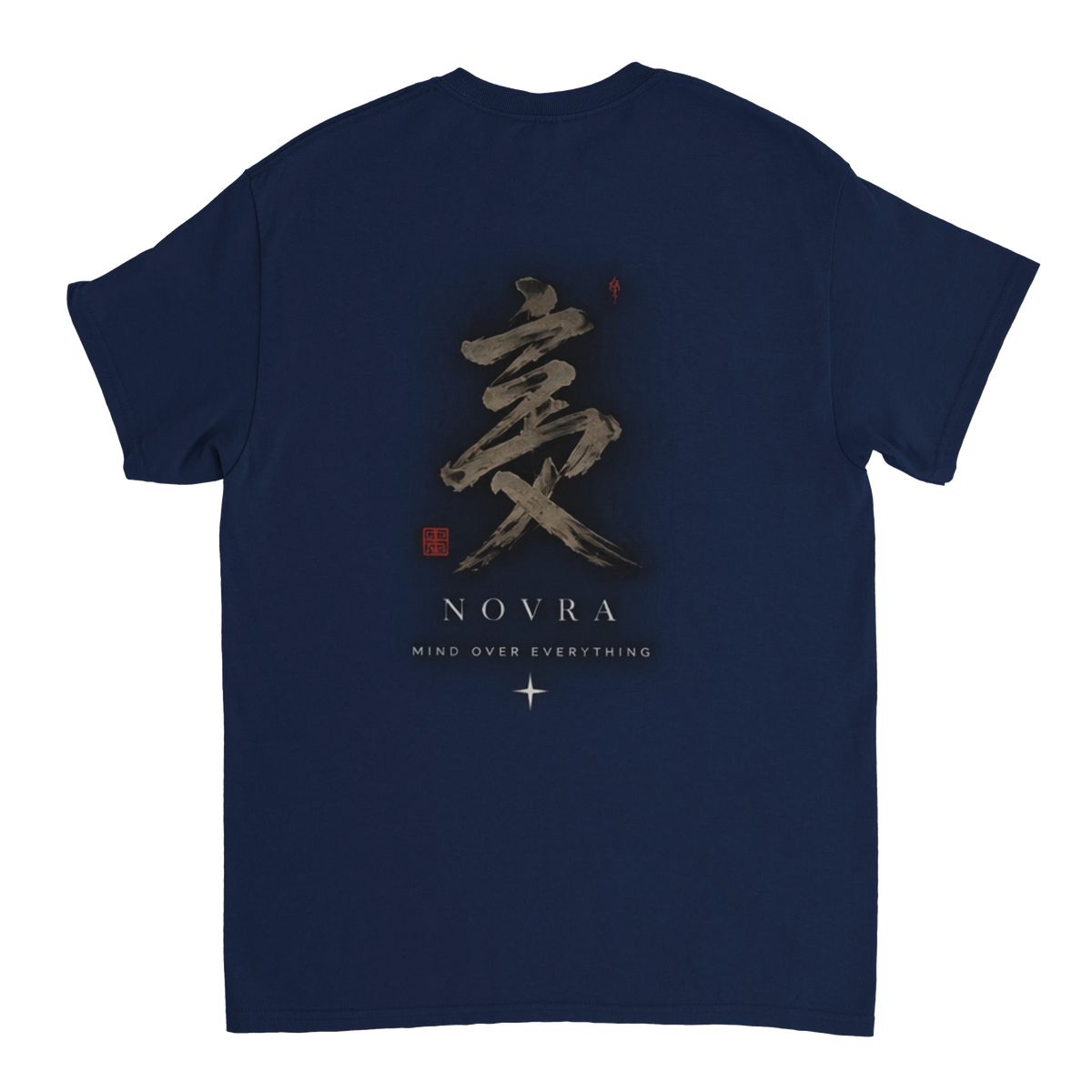 T-shirt noir NOVRA vu de dos avec grand motif graphique et inscription Mind Over Everything, style streetwear.